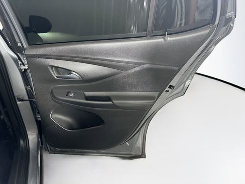 Used 2024 Buick Envista Avenir image 30