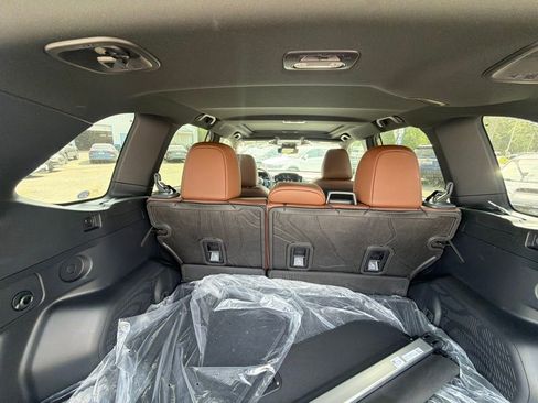 Used 2026 Subaru Forester Touring AWD/4WD image 6