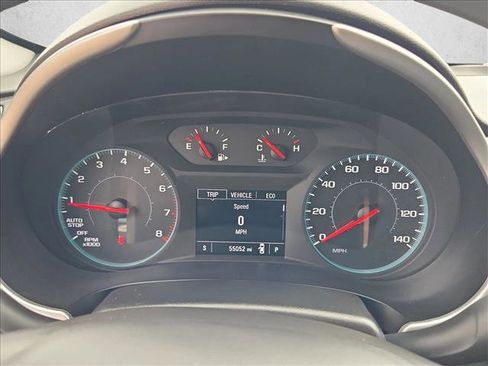 Used 2024 Chevrolet Malibu LT FWD image 11
