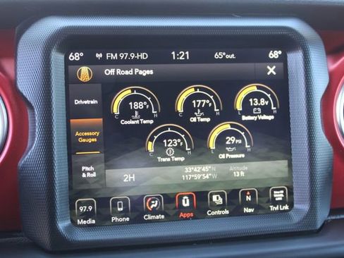 Used 2022 Jeep Wrangler Unlimited Rubicon AWD/4WD image 28