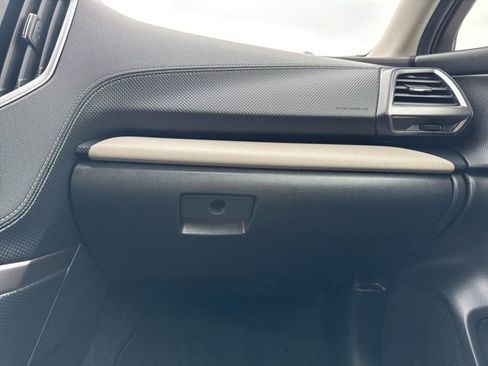 Used 2023 Subaru Forester Limited image 26