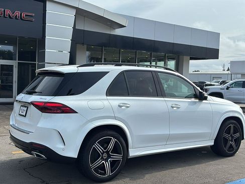 Used 2024 Mercedes-Benz GLE 350 4MATIC image 7