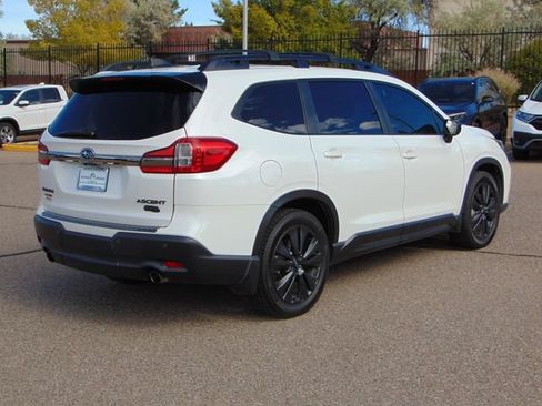 Used 2022 Subaru Ascent Onyx Edition AWD/4WD image 4