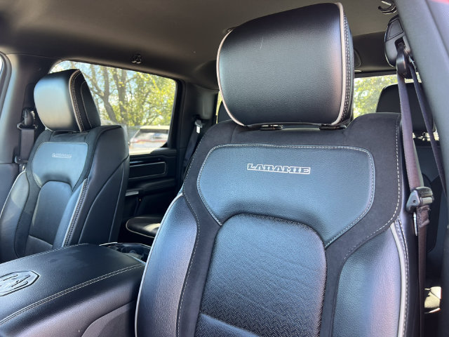 Used 2021 RAM 1500 Laramie w/ Sport Appearance Package AWD/4WD image 16