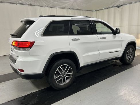 Used 2020 Jeep Grand Cherokee Limited AWD/4WD image 2