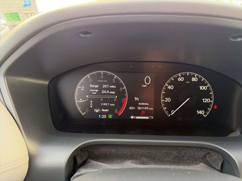 Used 2026 Honda HR-V EX-L image 16