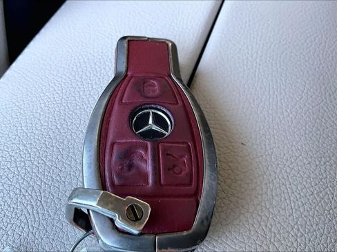 Used 2017 Mercedes-Benz C 300 4MATIC Sedan image 14