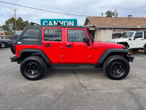 Used 2015 Jeep Wrangler Unlimited Sport w/ Quick Order Package 24S image 3