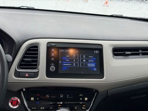 Certified 2021 Honda HR-V EX image 19