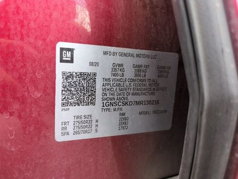 Used 2021 Chevrolet Tahoe Premier w/ Premium Package image 28