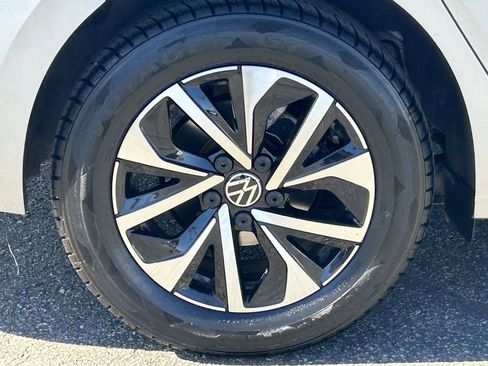 Used 2024 Volkswagen Jetta S image 7