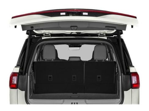 Used 2019 Lincoln Navigator Reserve AWD/4WD image 12