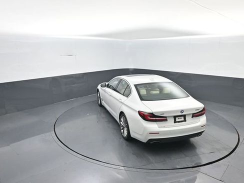 Used 2023 BMW 530i xDrive w/ Premium Package image 20