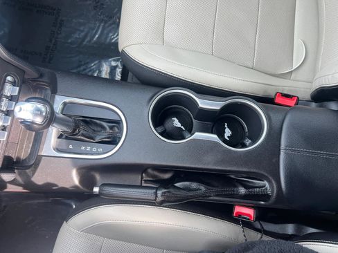 Used 2019 Ford Mustang Premium image 24