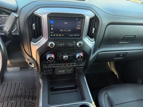 Used 2020 GMC Sierra 1500 SLT AWD/4WD image 35