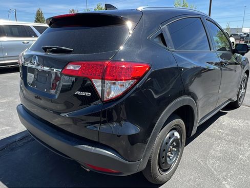 Used 2022 Honda HR-V EX image 3