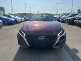Used 2023 Nissan Altima 2.5 SV image 3