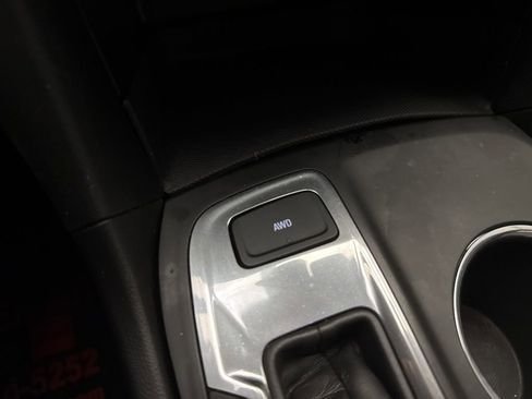 Used 2019 Chevrolet Equinox LT image 29