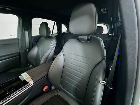 New 2025 Mercedes-Benz GLC 350e 4MATIC image 21