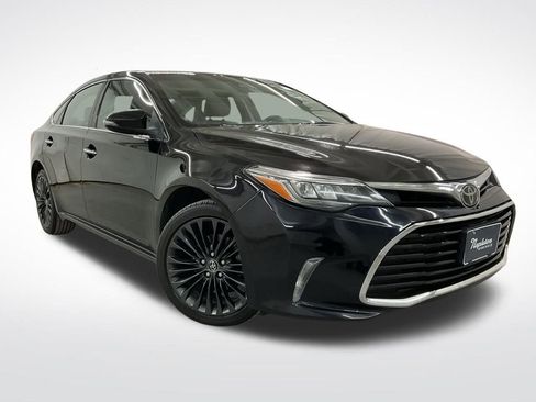 Used 2018 Toyota Avalon XLE image 5