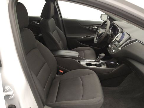 Used 2023 Chevrolet Malibu LT FWD image 21