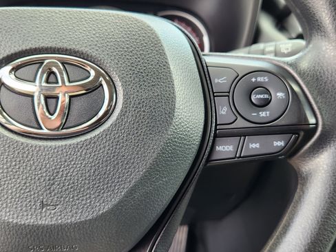 Certified 2024 Toyota RAV4 XLE AWD/4WD image 17