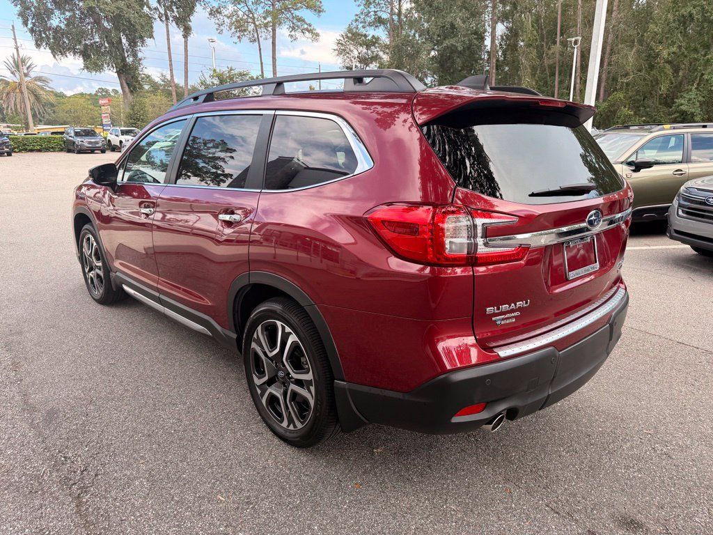 Used 2024 Subaru Ascent Touring AWD/4WD image 9