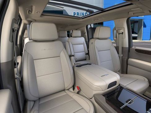 New 2026 GMC Yukon XL Denali w/ Denali Reserve Package RWD image 53
