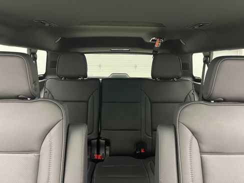 New 2026 GMC Yukon XL Denali w/ Denali Reserve Package AWD/4WD image 47
