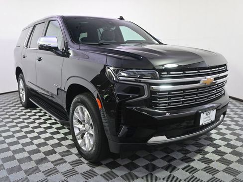 Used 2021 Chevrolet Tahoe Premier w/ Premium Package AWD/4WD image 8