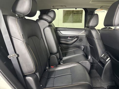 Used 2024 MAZDA CX-90 3.3 Turbo w/ Preferred Plus image 27