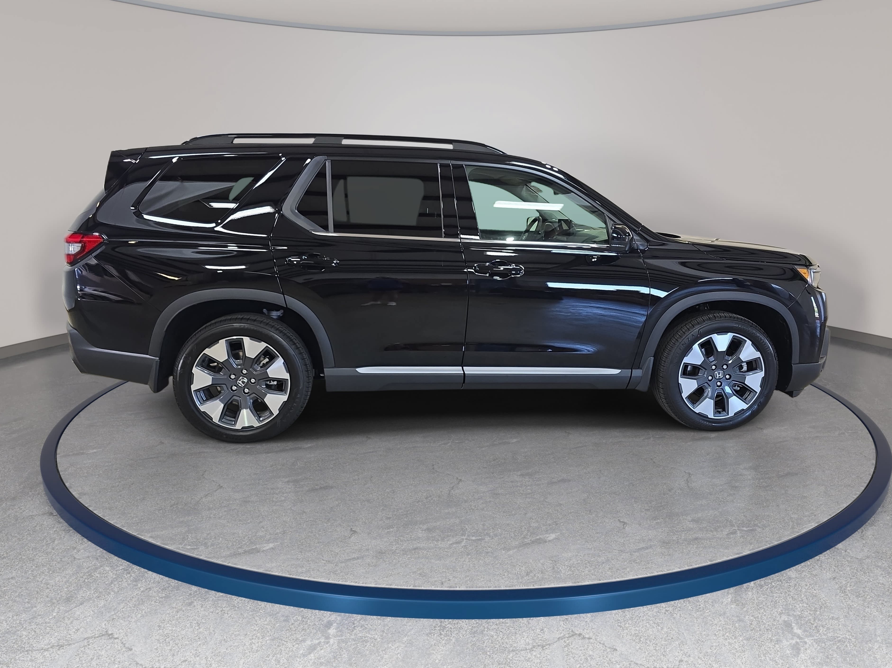 New 2026 Honda Pilot Elite image 5