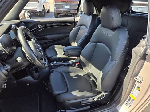 Used 2024 MINI Cooper S image 9