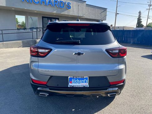 Used 2024 Chevrolet TrailBlazer ACTIV w/ Convenience Package FWD image 12