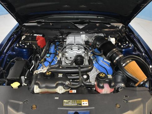Used 2011 Ford Mustang Shelby GT500 w/ Electronics Pkg RWD image 24