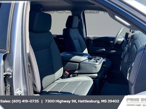 New 2026 Chevrolet Silverado 1500 Custom Trail Boss w/ LPO, Dark Essentials Package AWD/4WD image 7