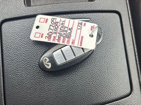 Used 2009 INFINITI G37 Journey RWD image 30