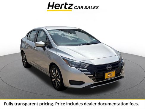 Used 2025 Nissan Versa SV FWD image 1