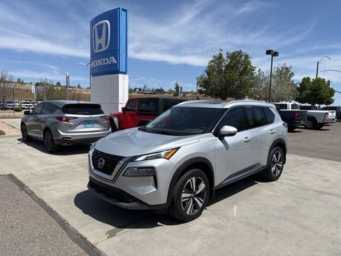 Used 2021 Nissan Rogue SL w/ Premium Package AWD/4WD image 2