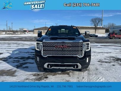 Used 2022 GMC Sierra 2500 Denali w/ Denali Black Diamond Edition