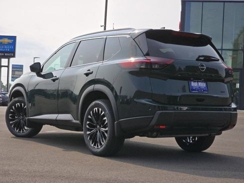 New 2026 Nissan Rogue Dark Armor AWD/4WD image 10