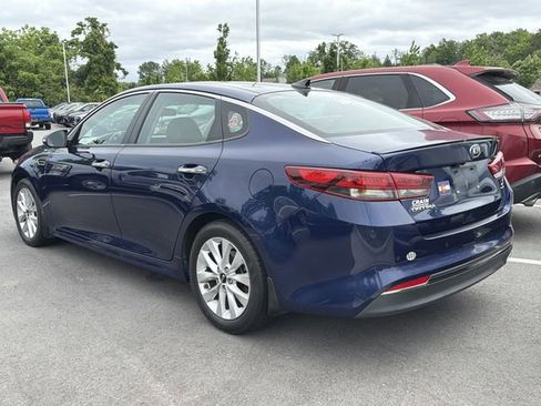 Used 2018 Kia Optima S w/ Panoramic Sunroof Package FWD image 6