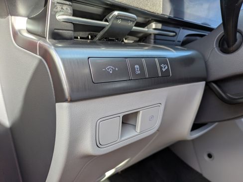 Used 2025 Hyundai Kona SEL image 20