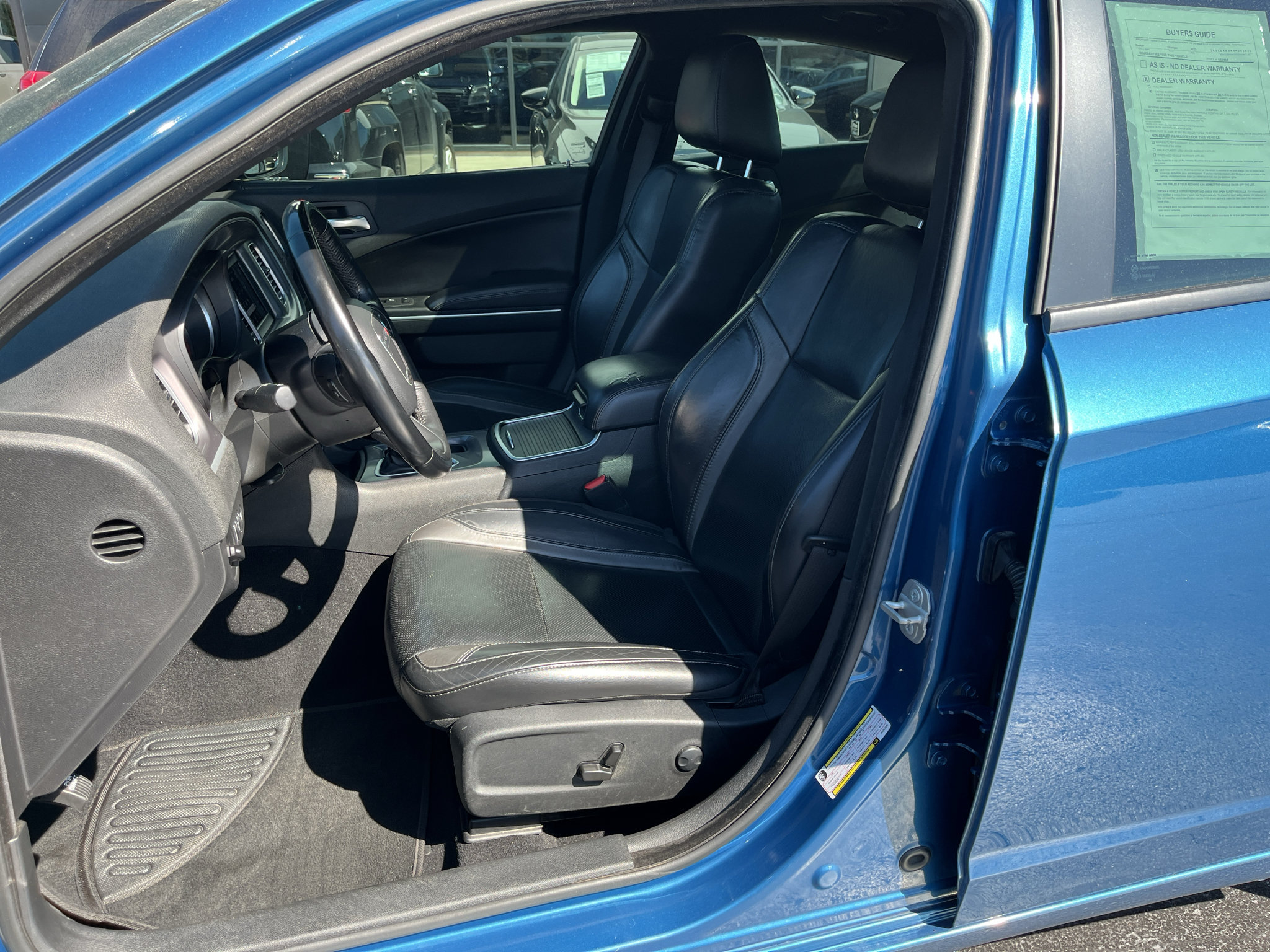 Used 2022 Dodge Charger SXT w/ Leather Interior Group RWD image 27