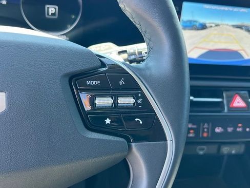 Certified 2023 Kia Niro Wind w/ Wind Preserve Package FWD image 21