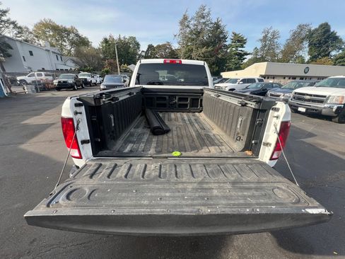 Used 2018 RAM 2500 Tradesman w/ Snow Chief Group image 30