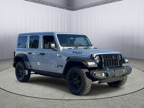 Used 2023 Jeep Wrangler Unlimited AWD/4WD image 5