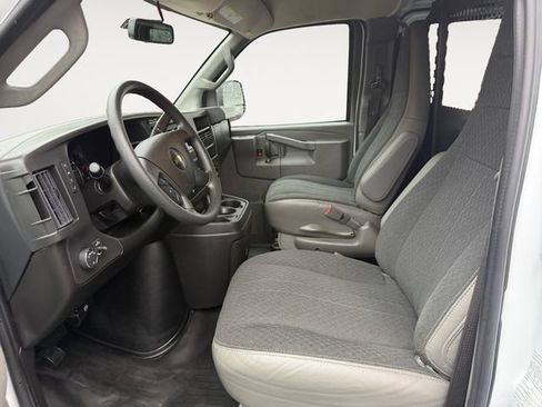 Used 2024 Chevrolet Express 2500 w/ Driver Convenience Package RWD image 9