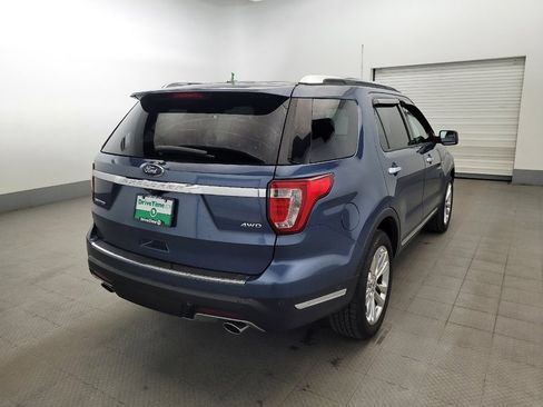 Used 2018 Ford Explorer Limited w/ Equipment Group 301A AWD/4WD image 9