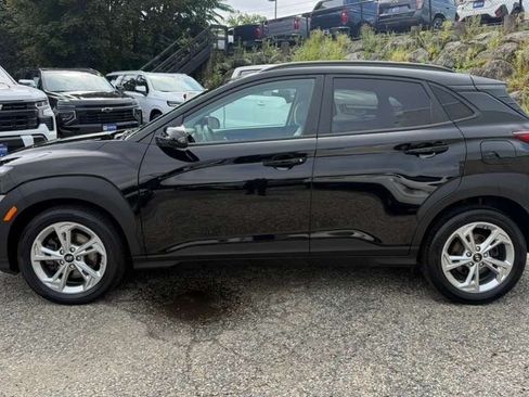 Certified 2023 Hyundai Kona SEL w/ Convenience Package AWD/4WD image 2